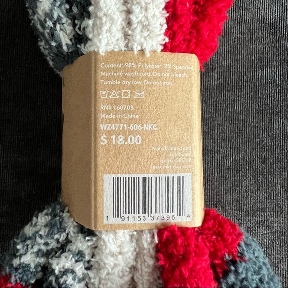 NWT Rae Dunn Cozy Christmas Socks 3-Pack - Picture 7 of 10